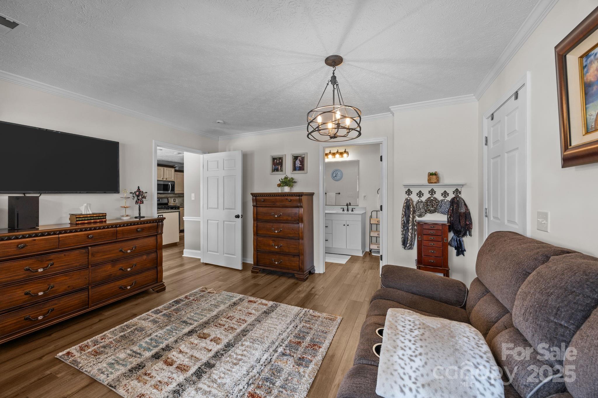 Captains Cove - Residential