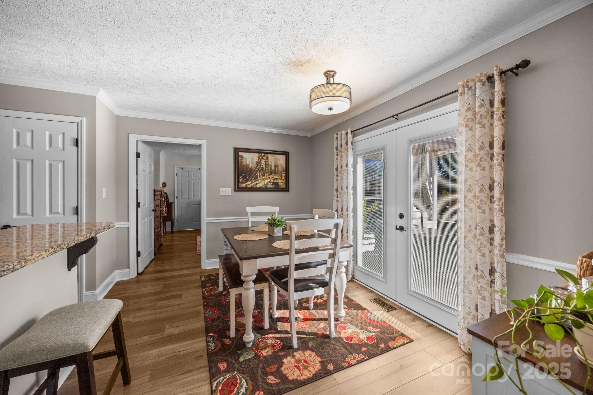 Captains Cove - Residential