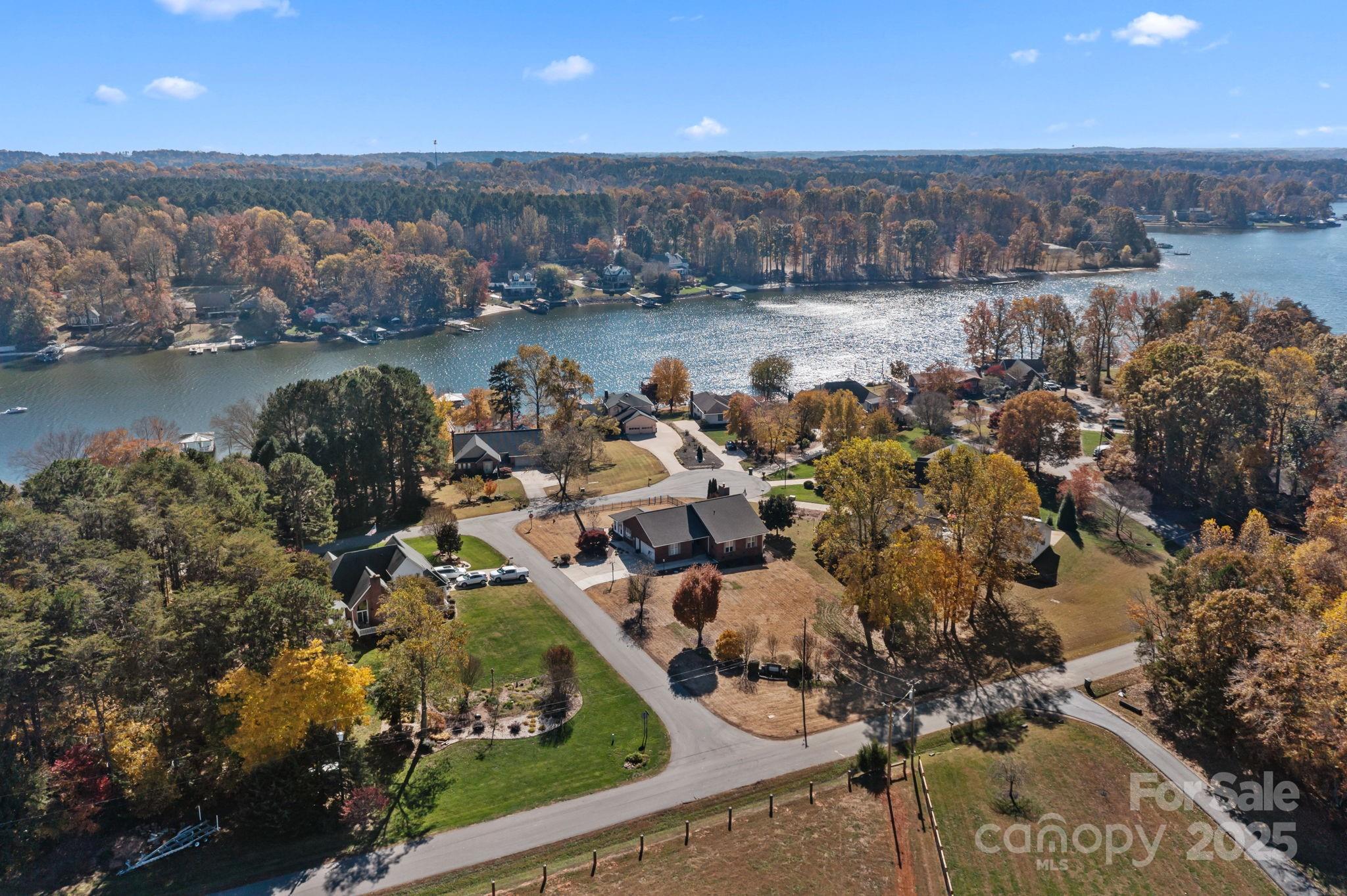 Captains Cove - Residential