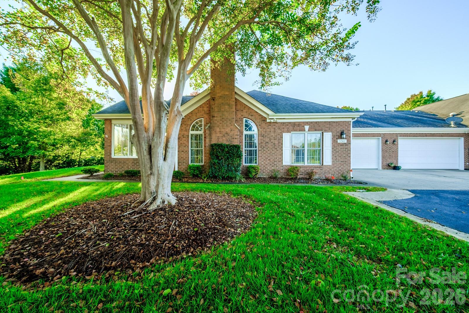 8562 Highland Glen Drive