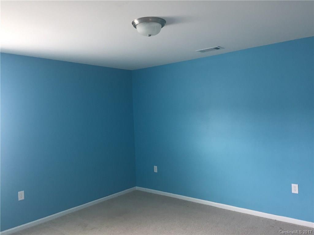 REID POINTE - Residential