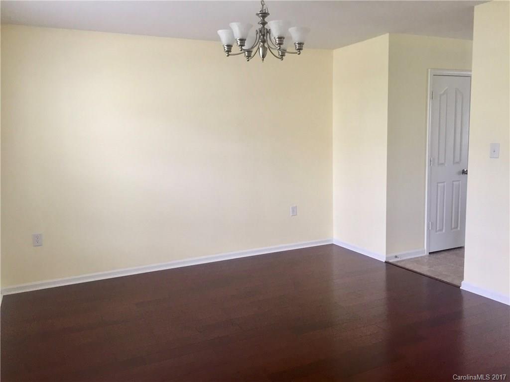 REID POINTE - Residential