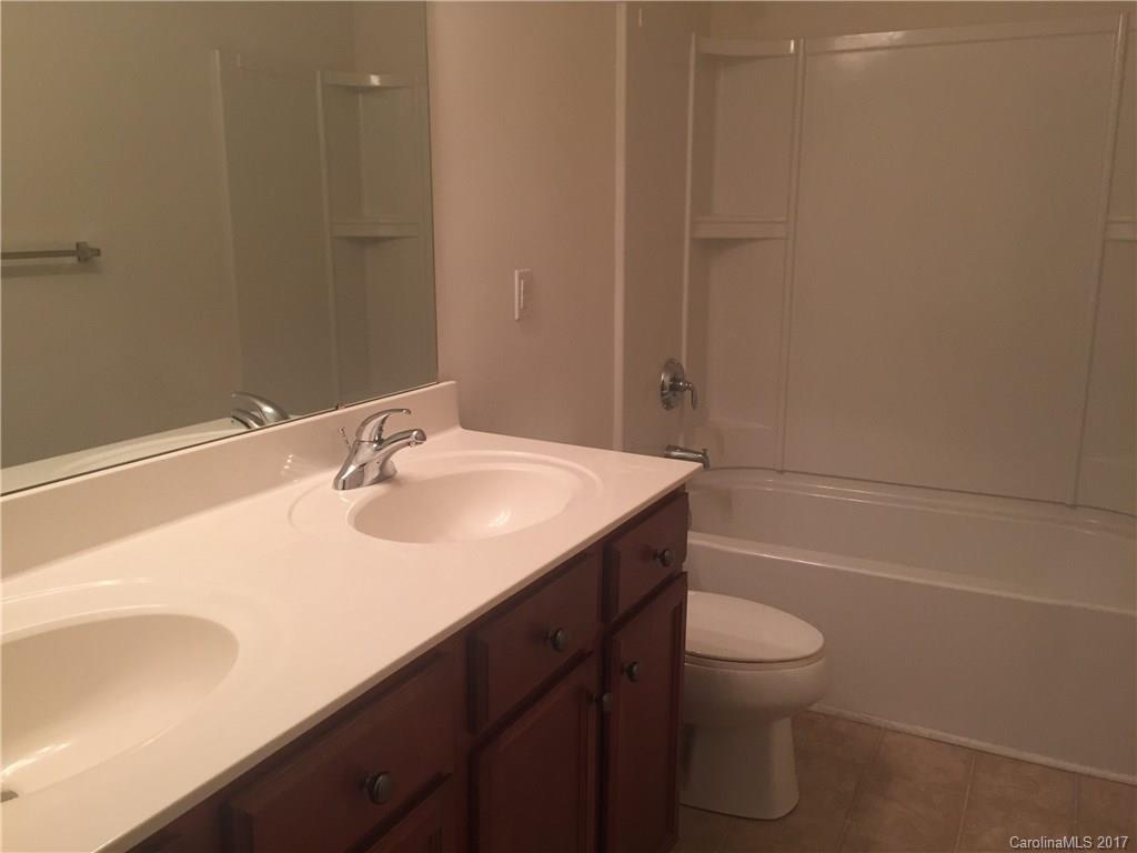 REID POINTE - Residential