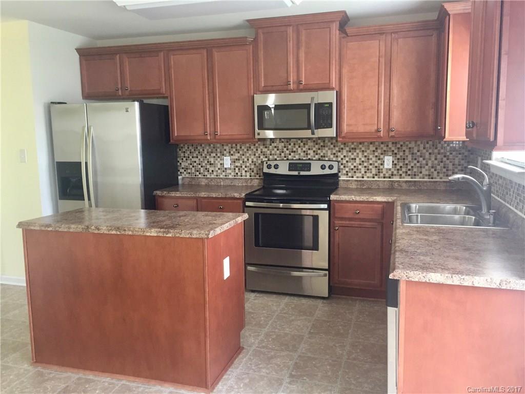 REID POINTE - Residential