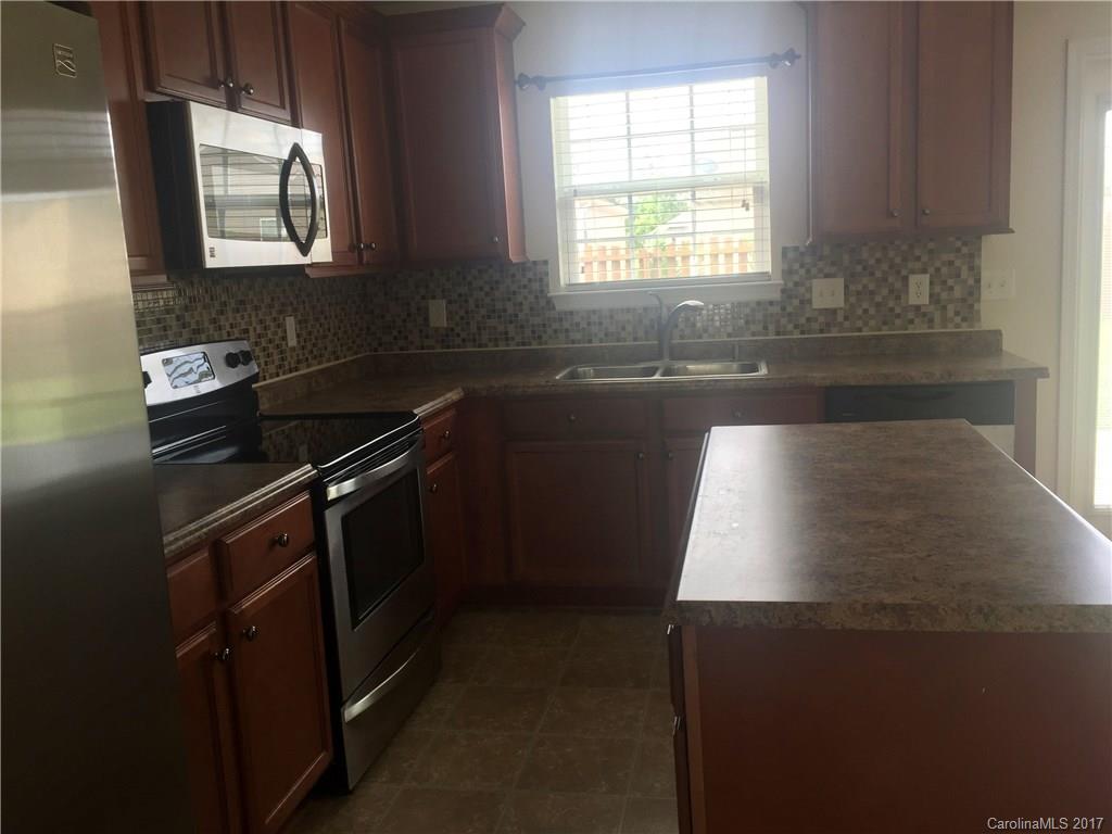 REID POINTE - Residential