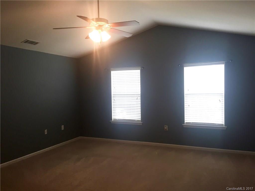 REID POINTE - Residential