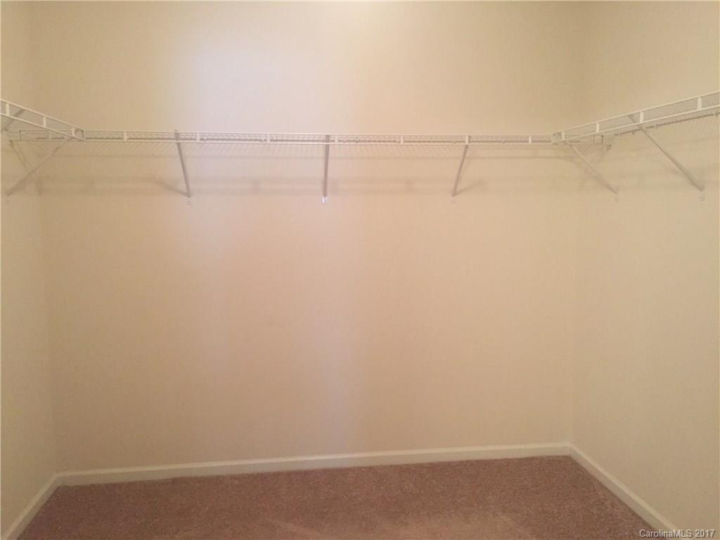 REID POINTE - Residential