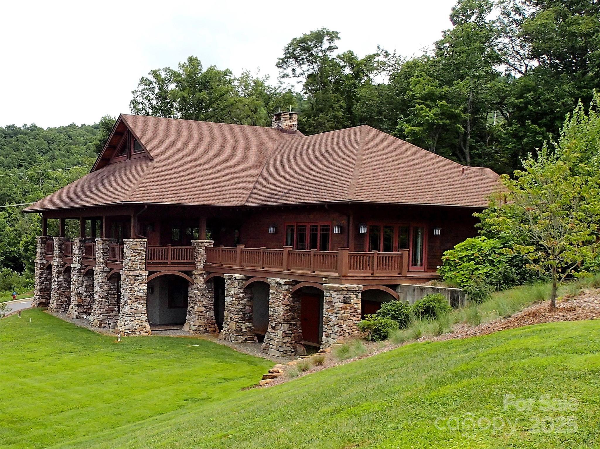 The Settings Of Black Mountain - Land