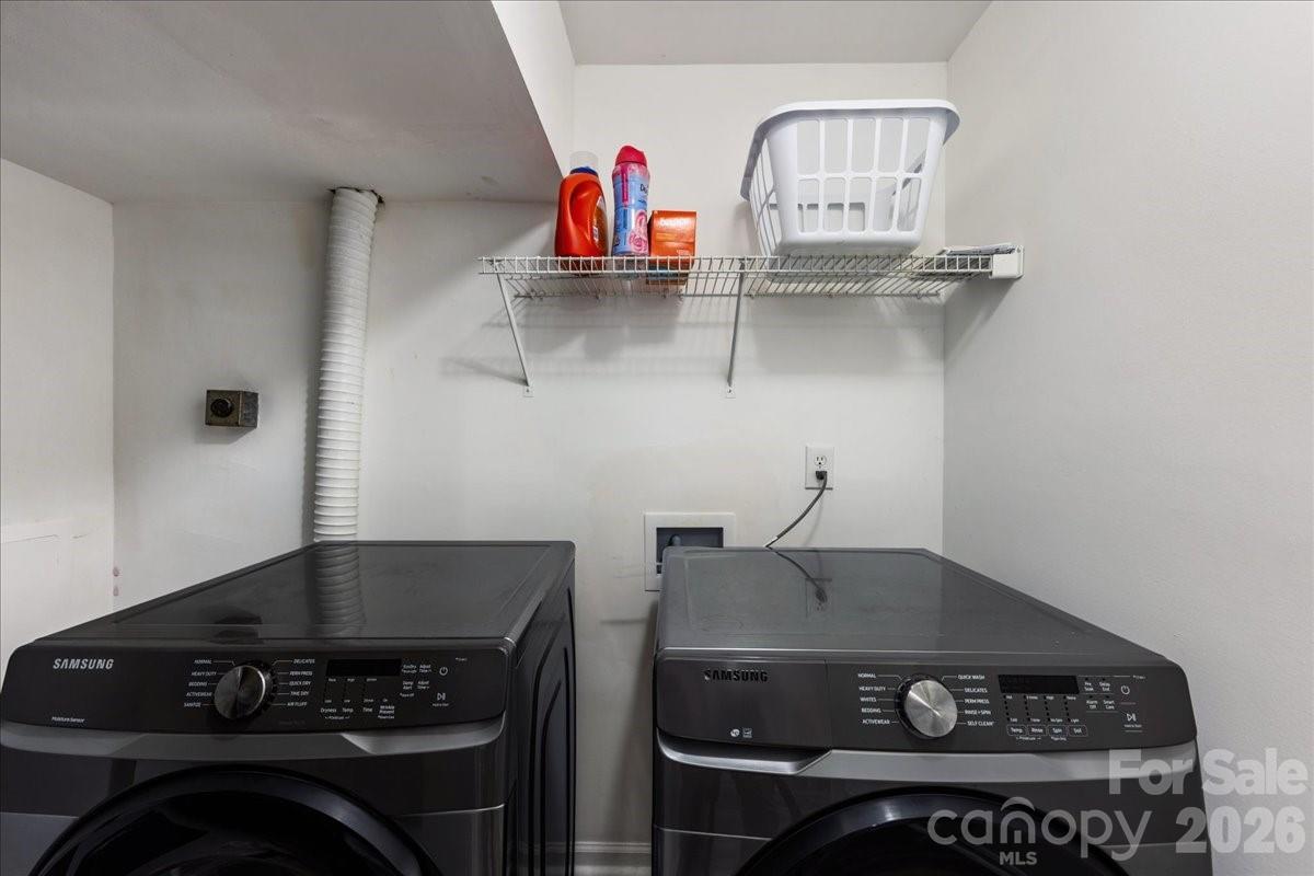 Sardis Glen - Residential