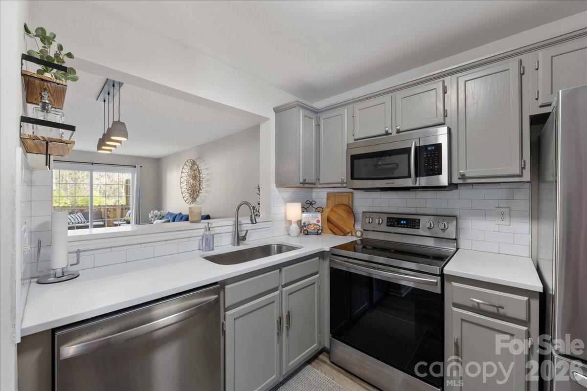 Sardis Glen - Residential