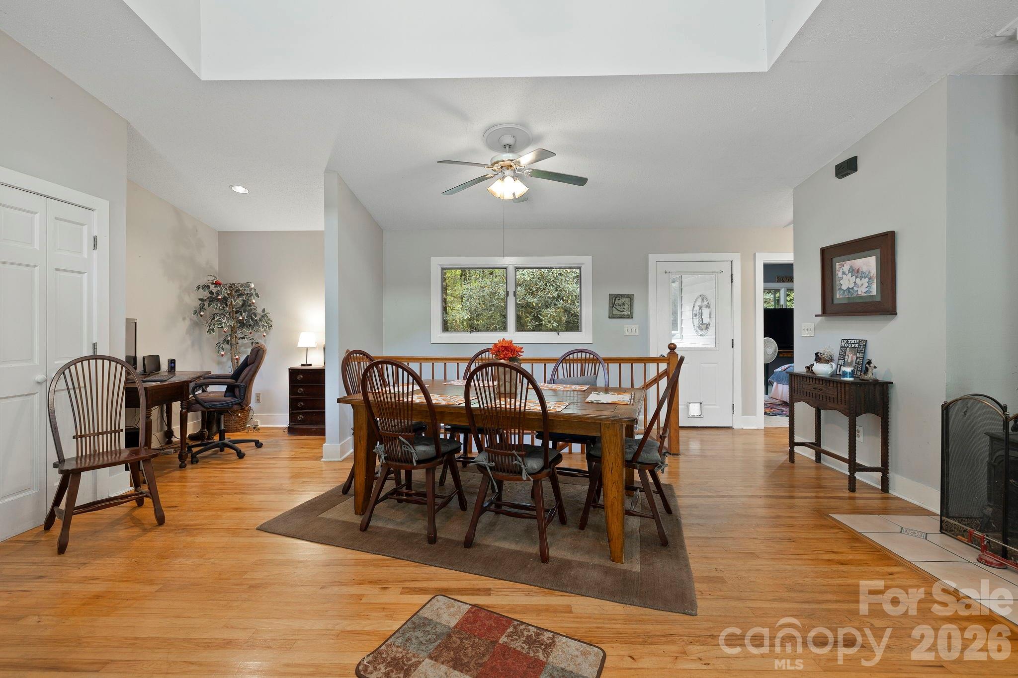 Laurel Lake Estates - Residential