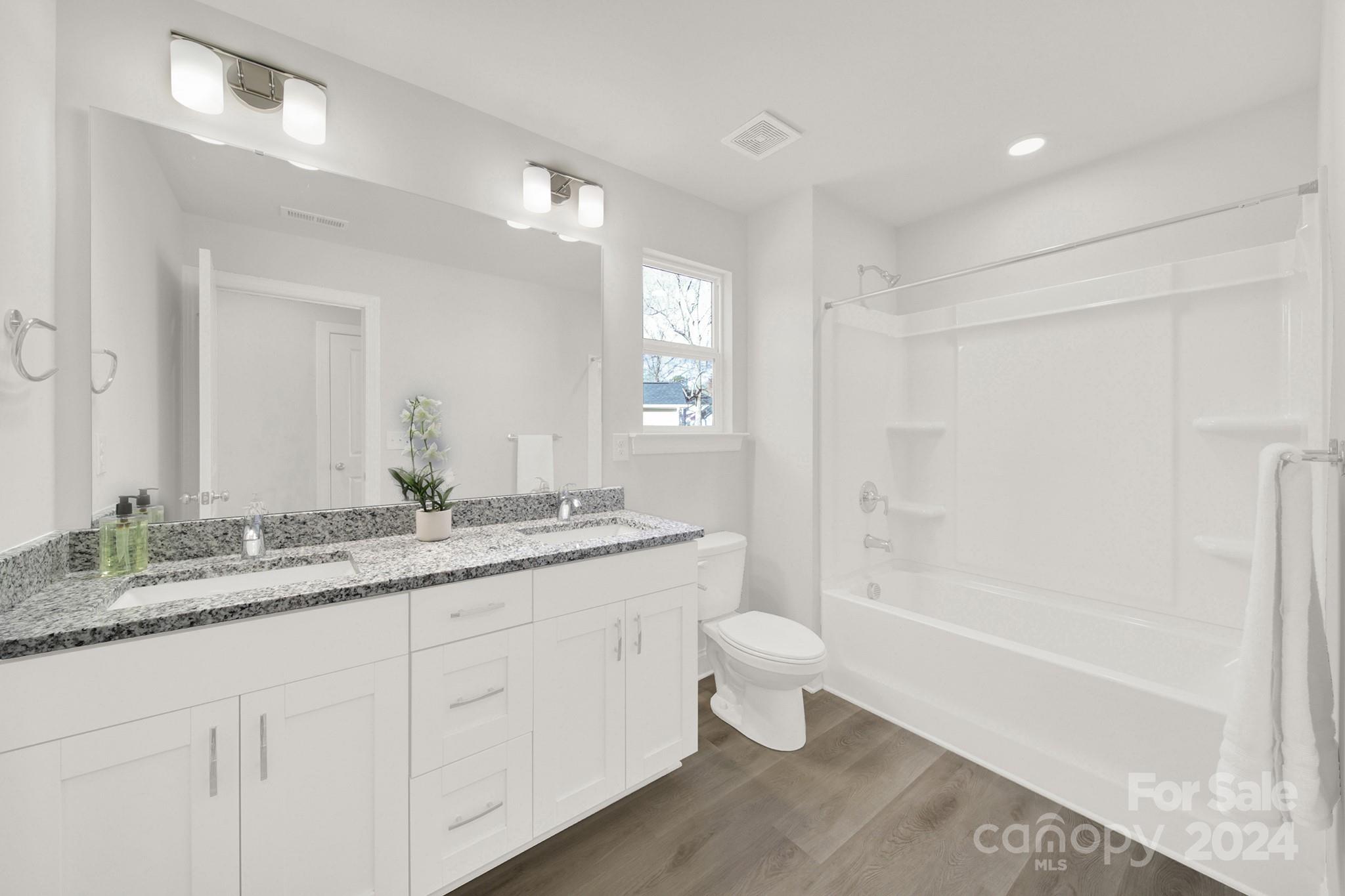 Lakeridge - Residential