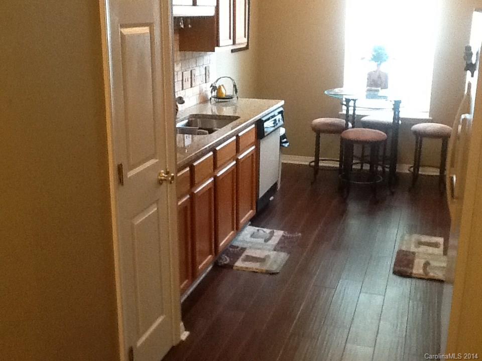 Glenwood Manor - Residential