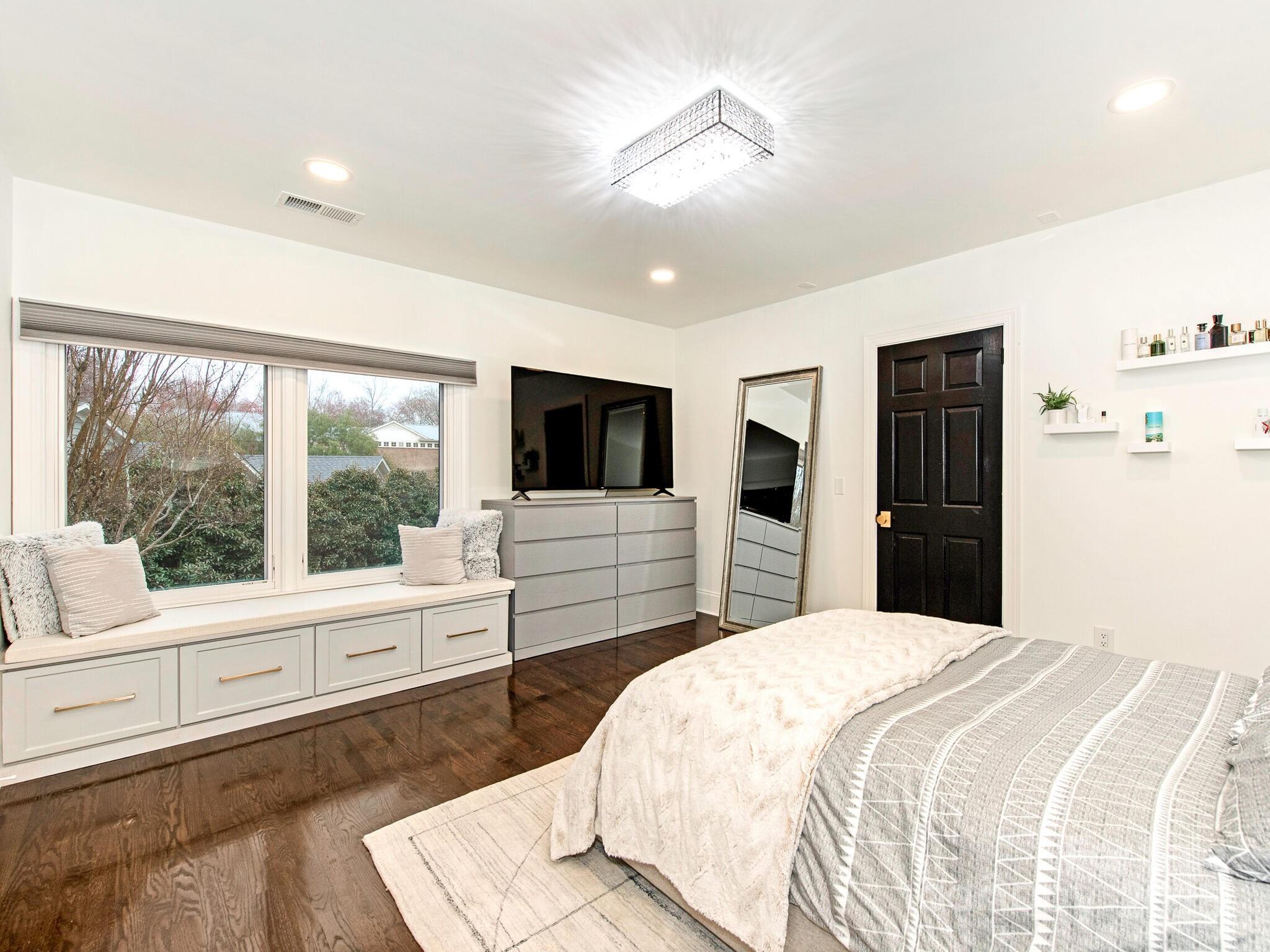 Deering Oaks - Residential