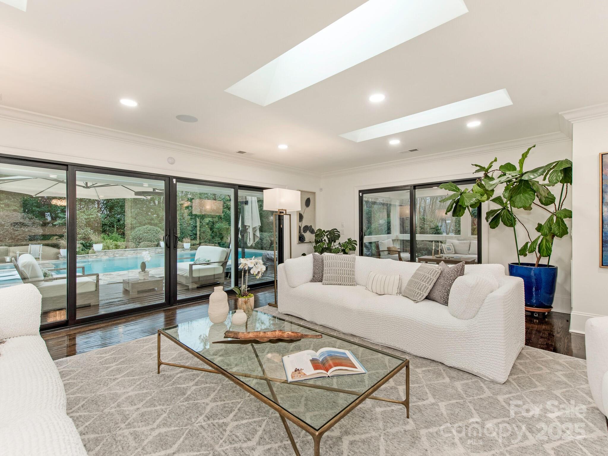 Deering Oaks - Residential