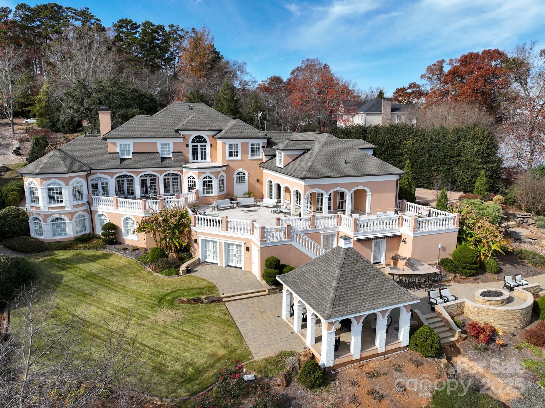 Uwharrie Point - Residential