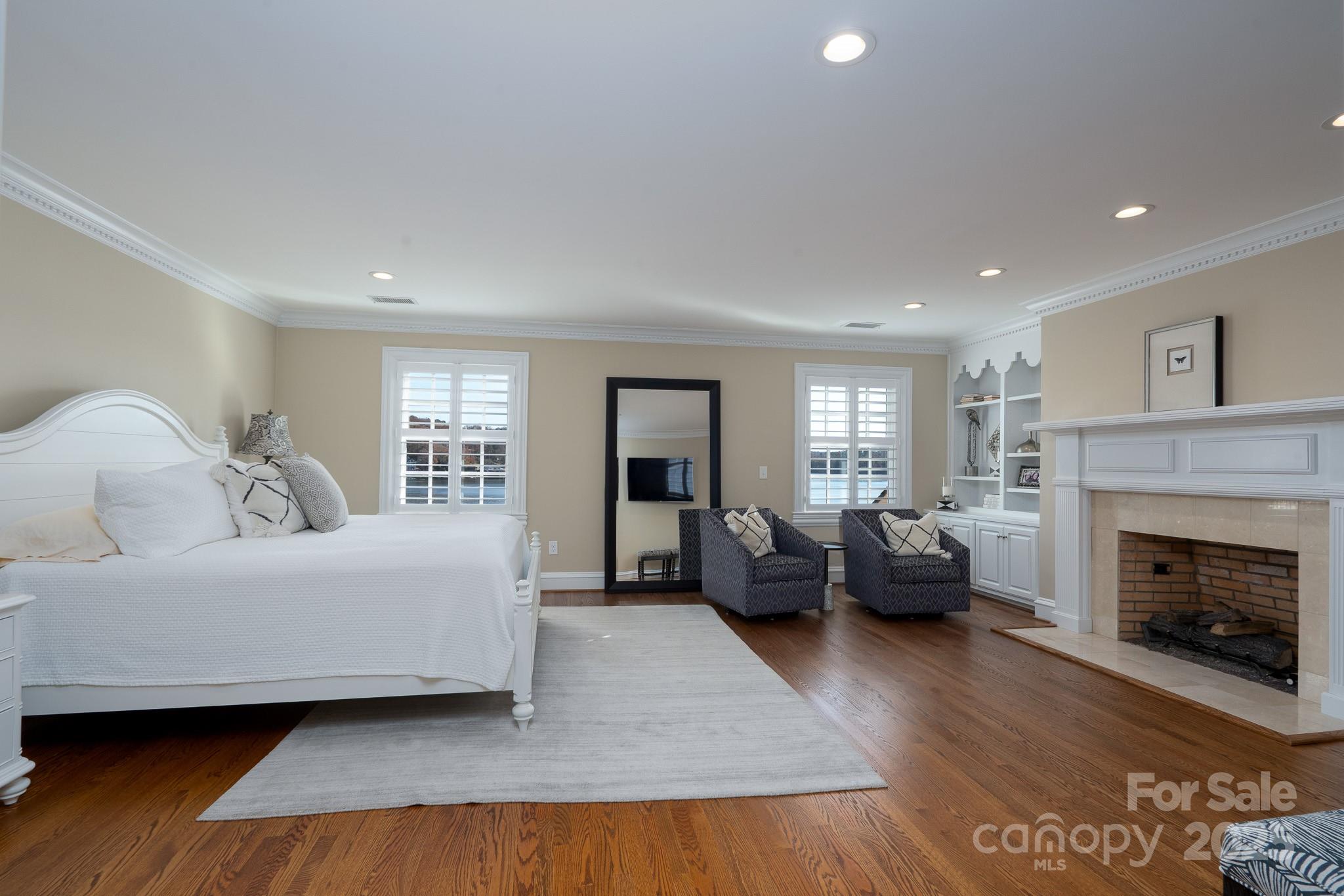 Uwharrie Point - Residential