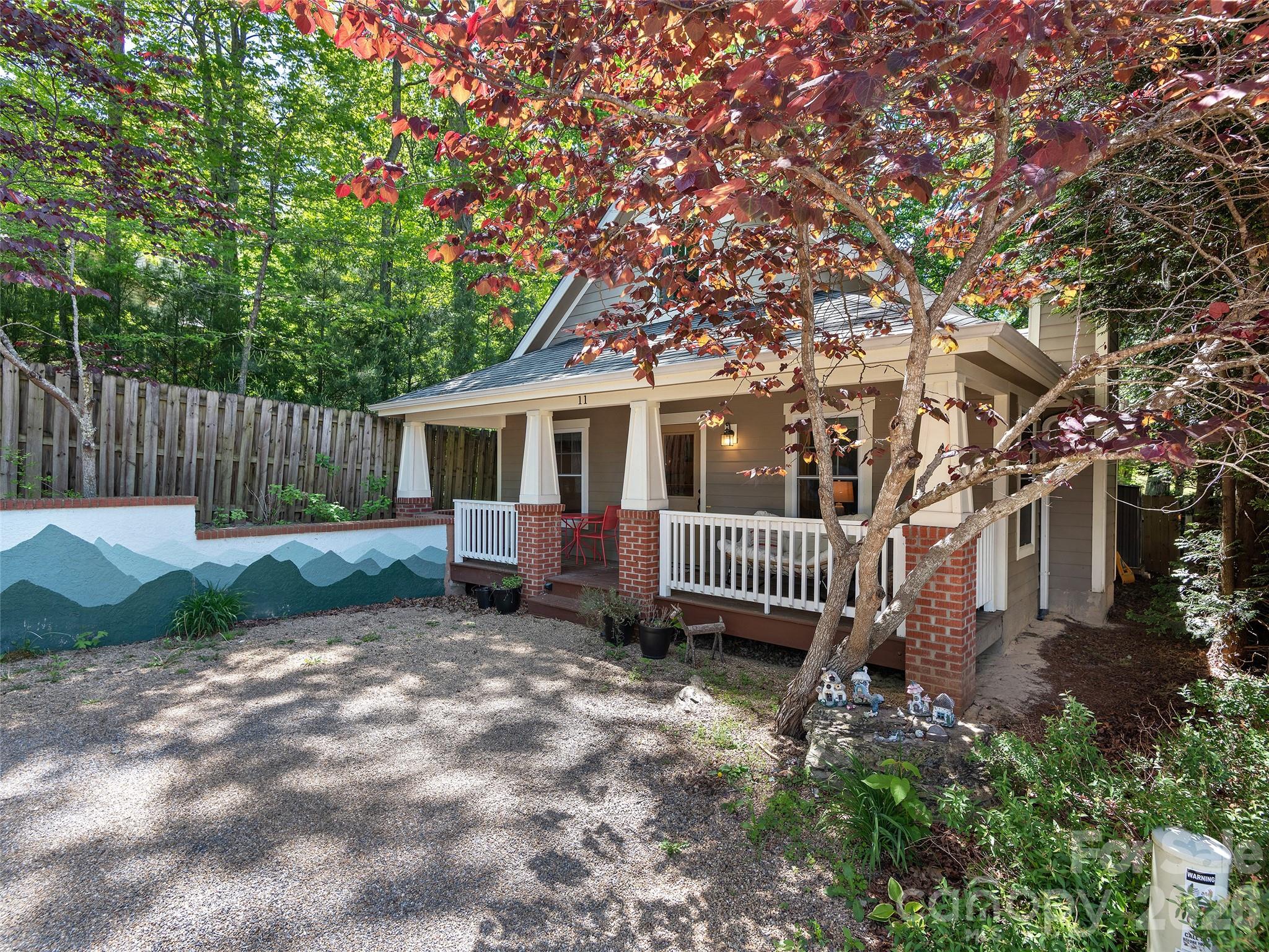 11 Knotty Alder Court