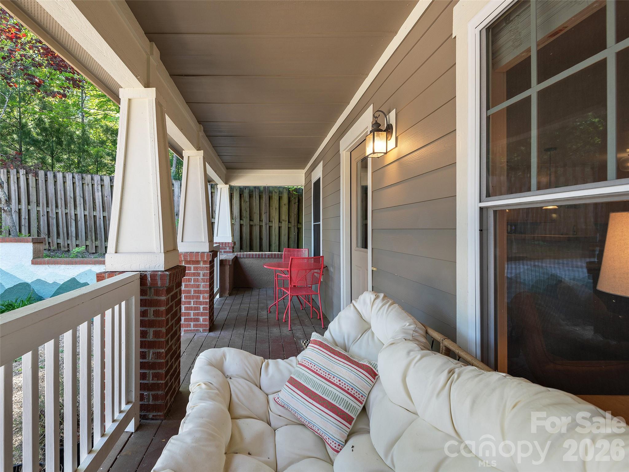 11 Knotty Alder Court