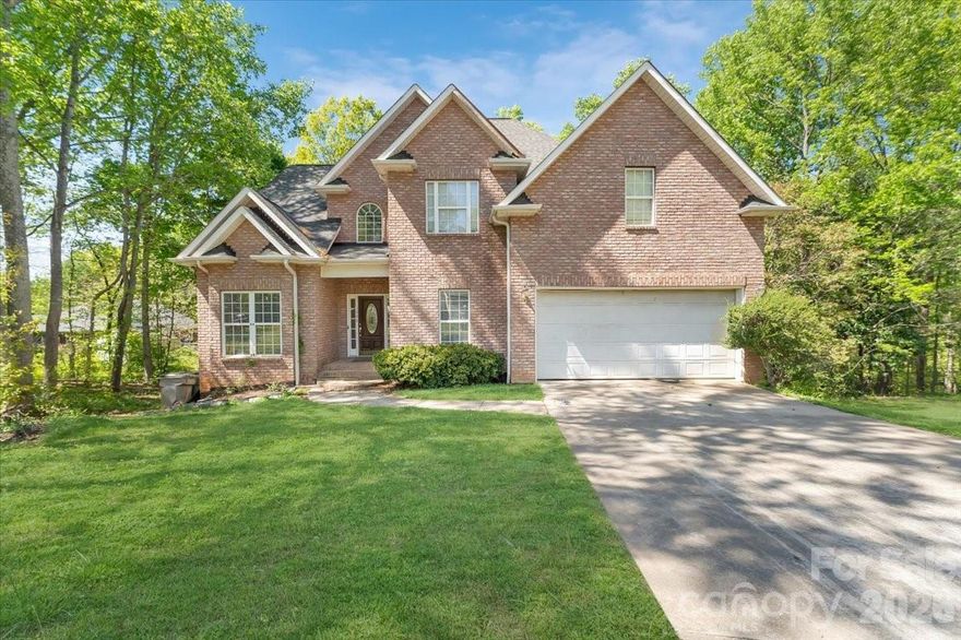 Attention space lovers and value seekers — this one is for you!
Tucked at the end of a quiet cul-de-sac in sought-after Riverwood Plantation, this 3,996 square foot home is proof that big living does not have to come with a big price tag. With 2,757 square feet above grade and a finished basement adding another 1,239 square feet — complete with a bar and kitchenette — there is room here for everyone and everything.
The primary suite on the main level makes mornings easy, while three generous bedrooms and two full baths upstairs give everyone their own space. Step out to the large deck and you have the perfect spot for cookouts, coffee, or Carolina sunsets. Low-maintenance partial brick and vinyl exterior means your weekends stay yours, and the community pool means summer is always just a short walk away.
Yes — this home needs some love. But with this much space, in this community, at this price? The bones are here and the opportunity is real. Bring your vision, roll up your sleeves, and make this one yours. Equity is waiting