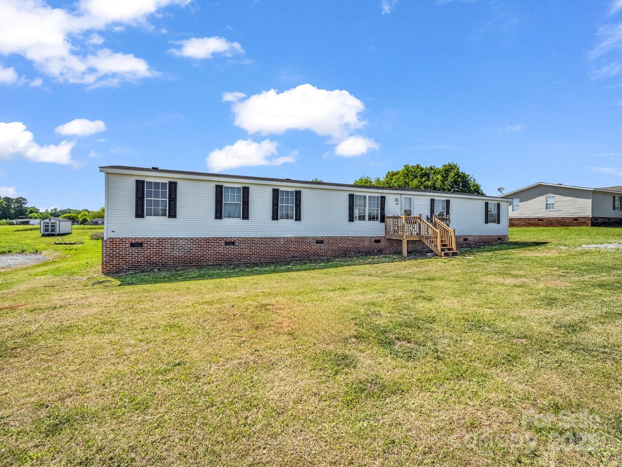 2923 Wood Road