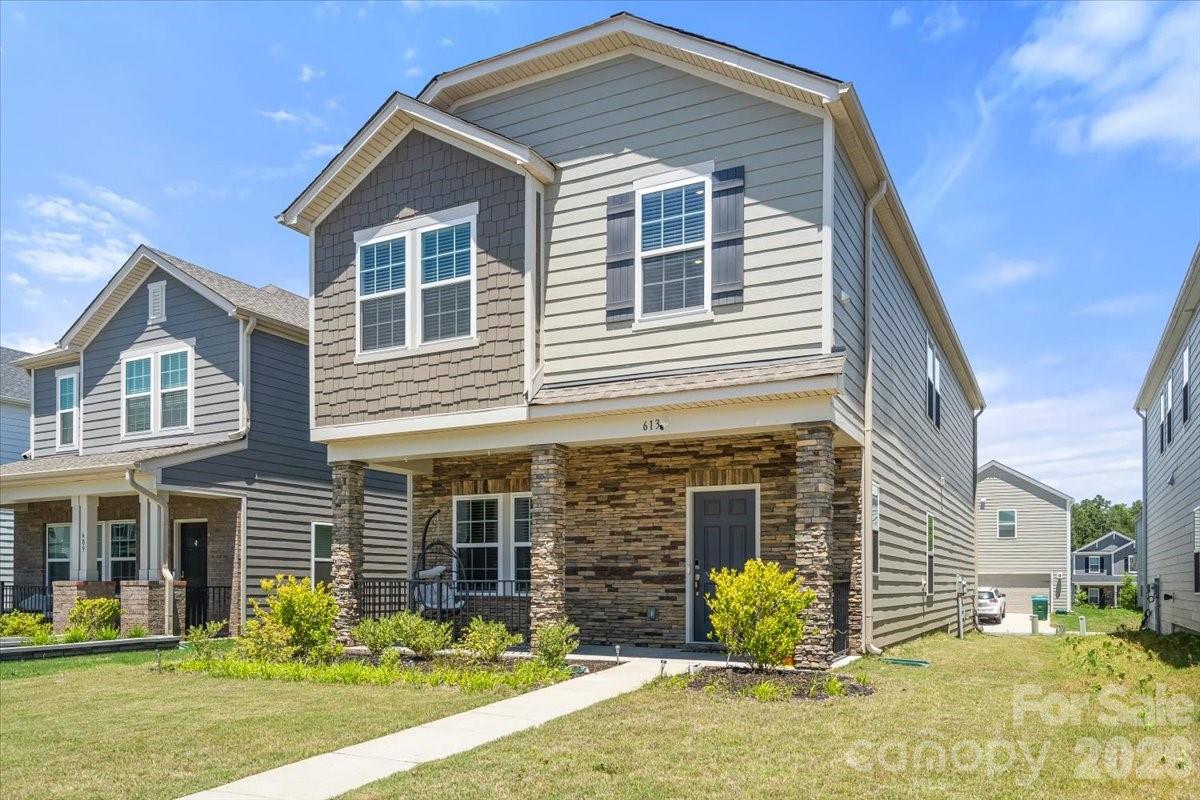 613 Cedar Knoll Circle