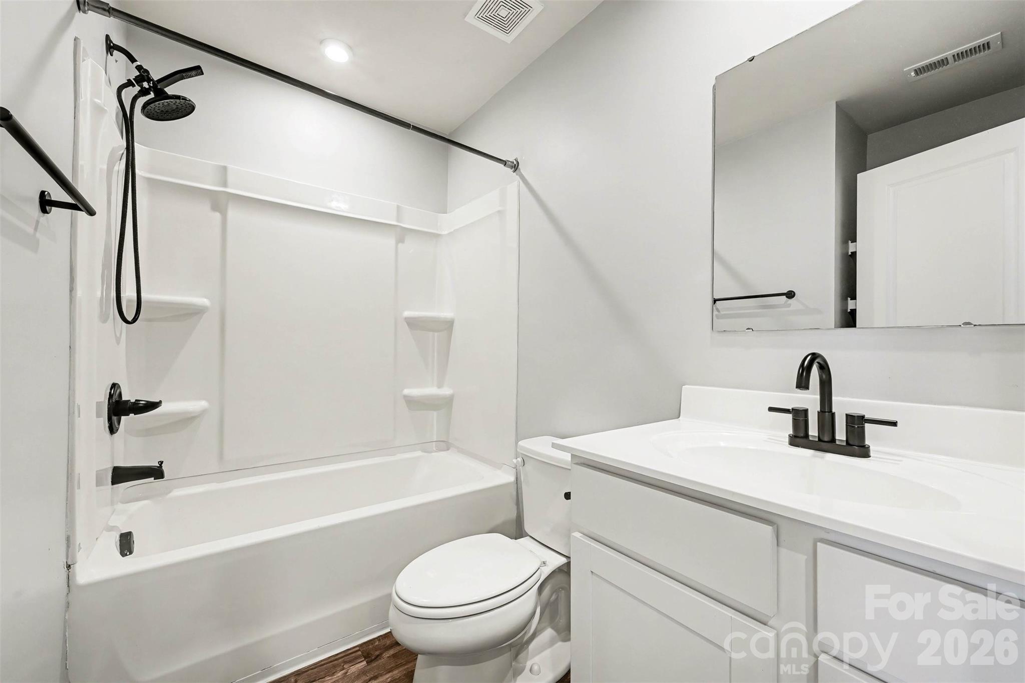 GLYNWOOD FOREST - Residential