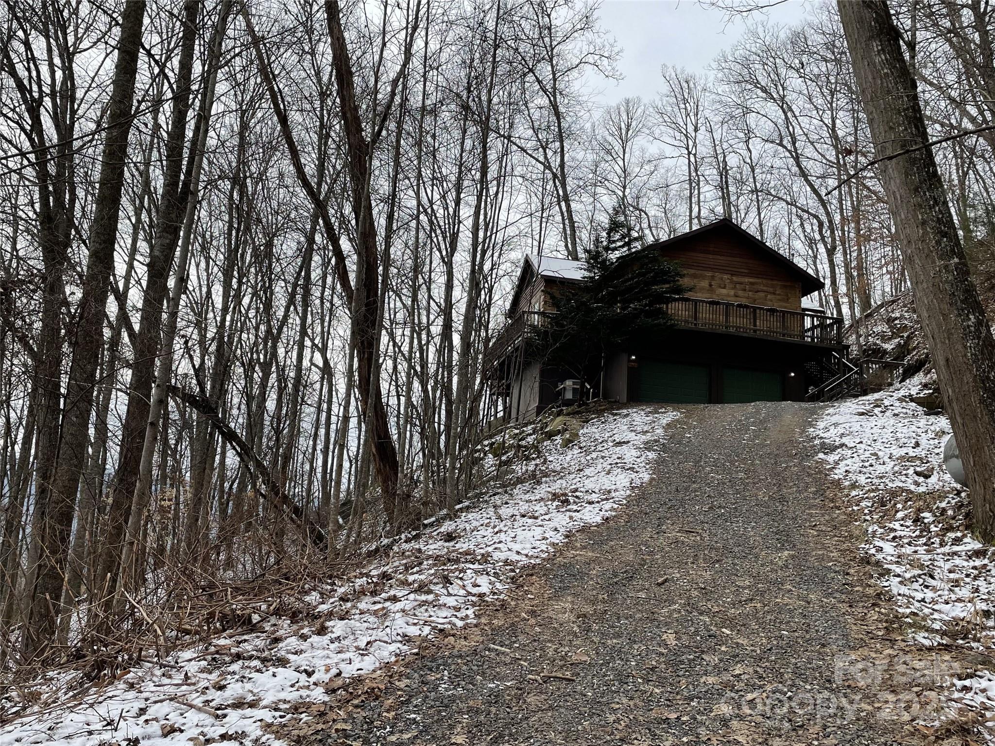 619 Leisure Lane