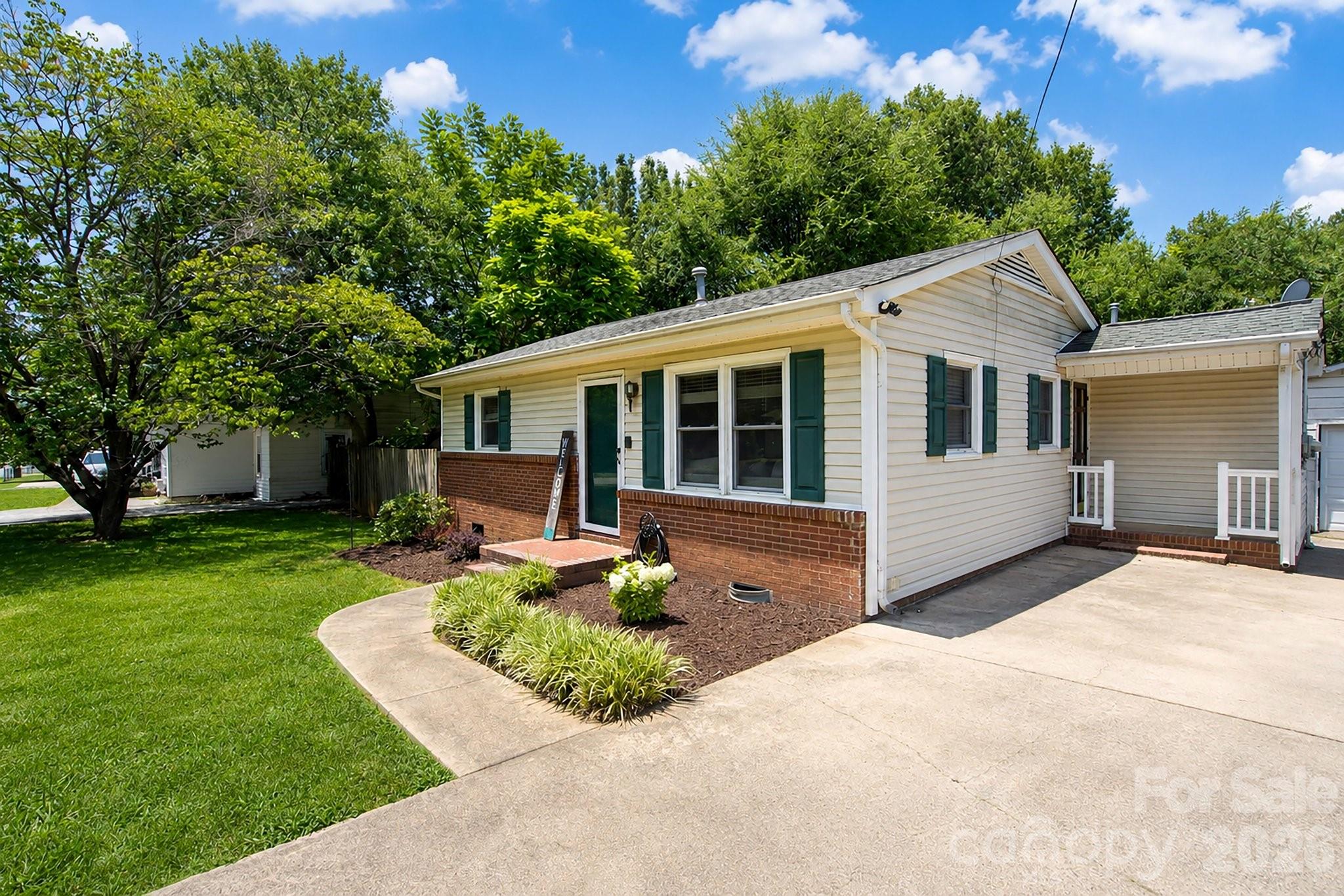 5313 Clearwater Lake Road