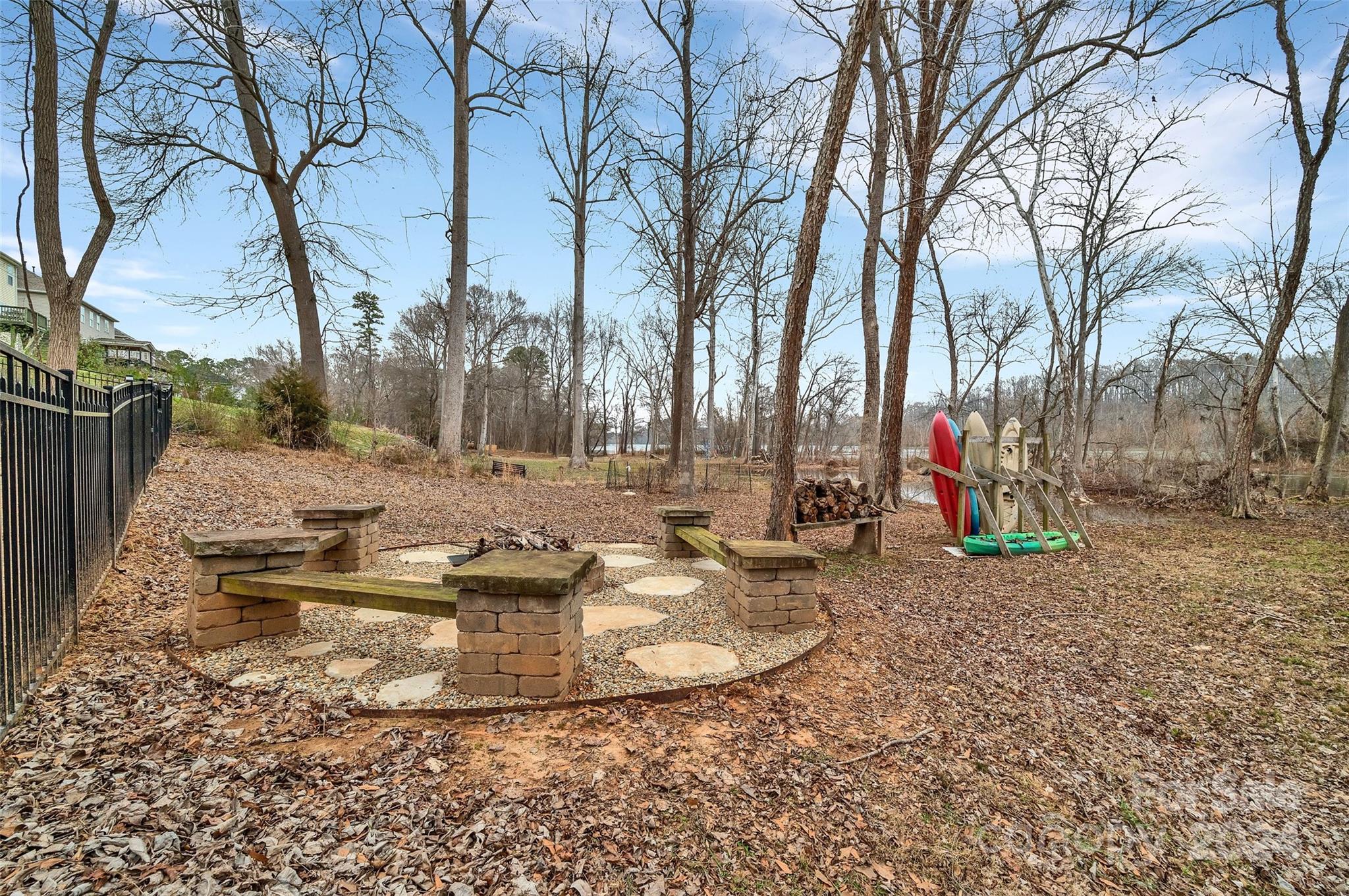 Riverfront - Residential