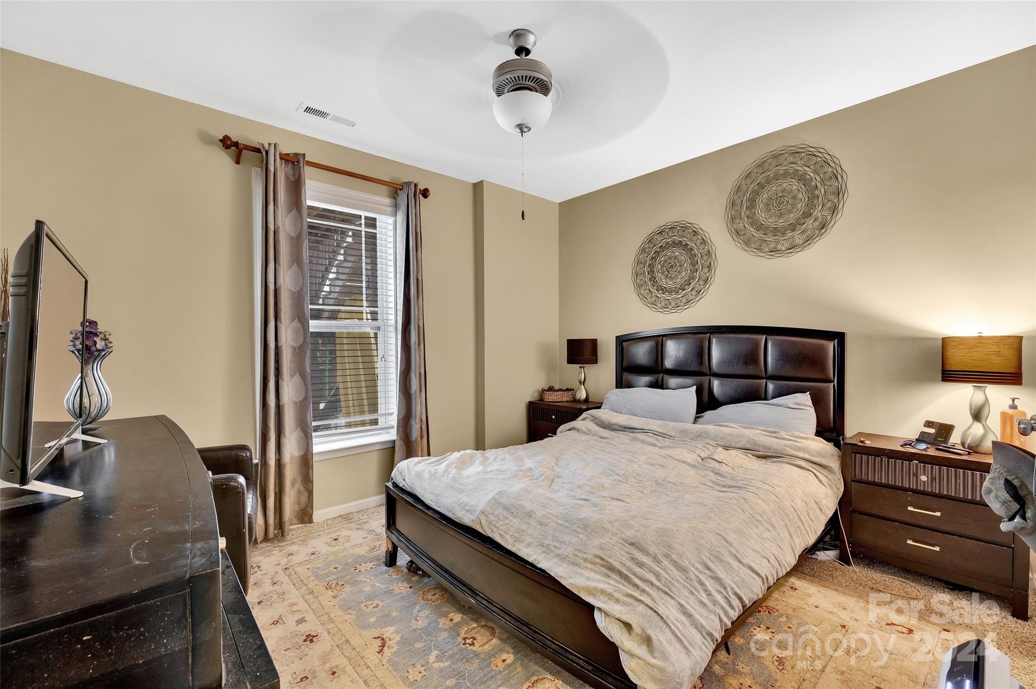 Riverfront - Residential