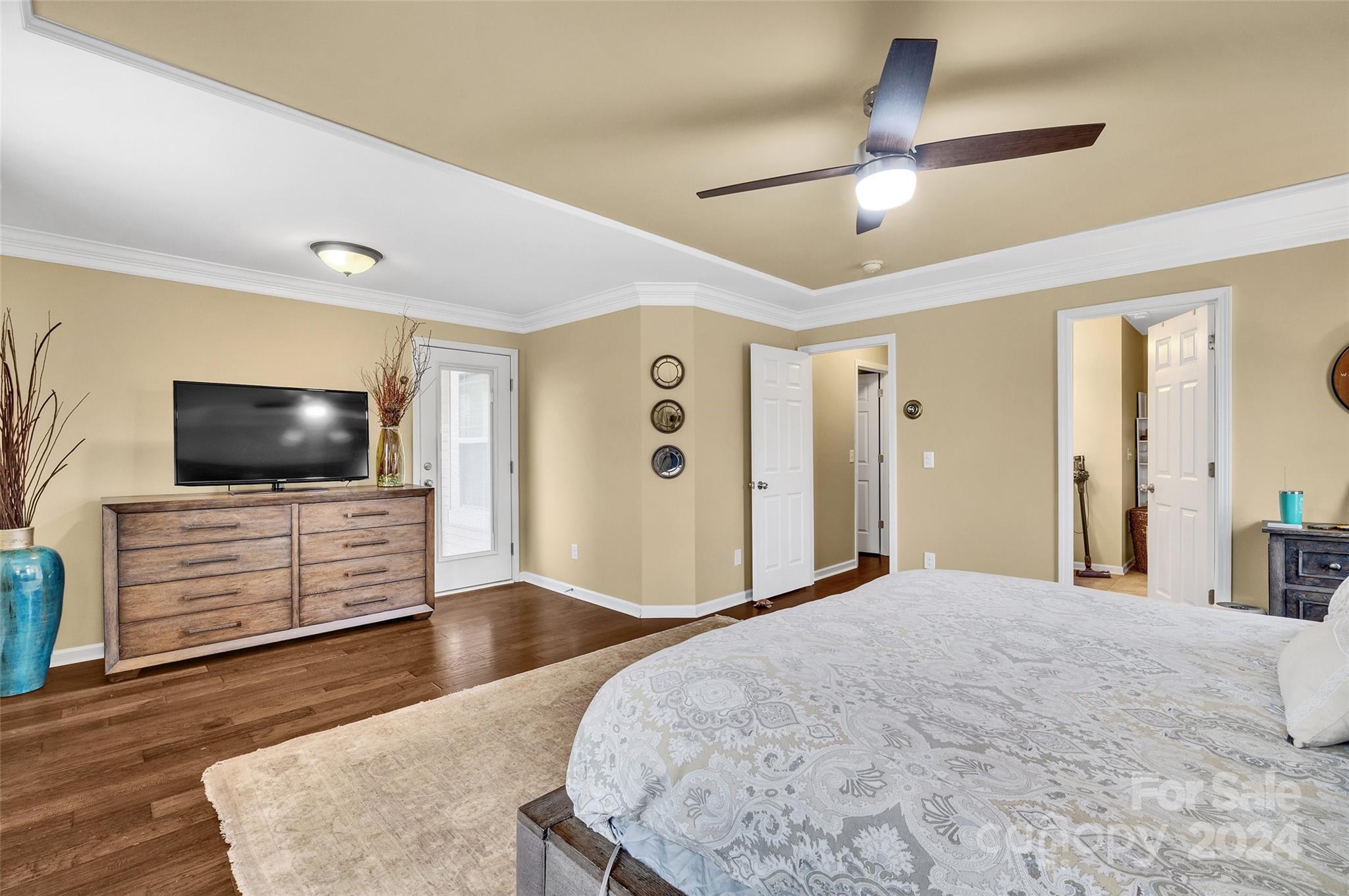 Riverfront - Residential