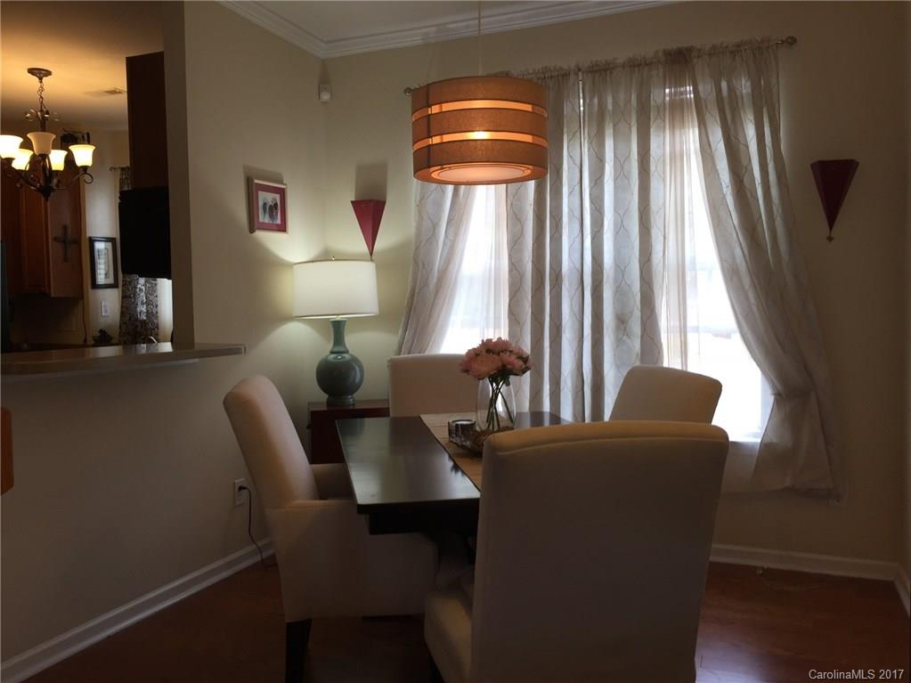 Ridge Pointe - Residential