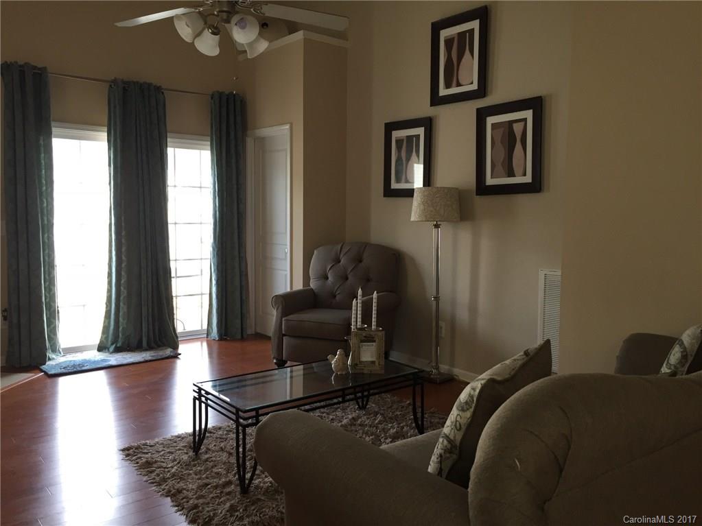 Ridge Pointe - Residential