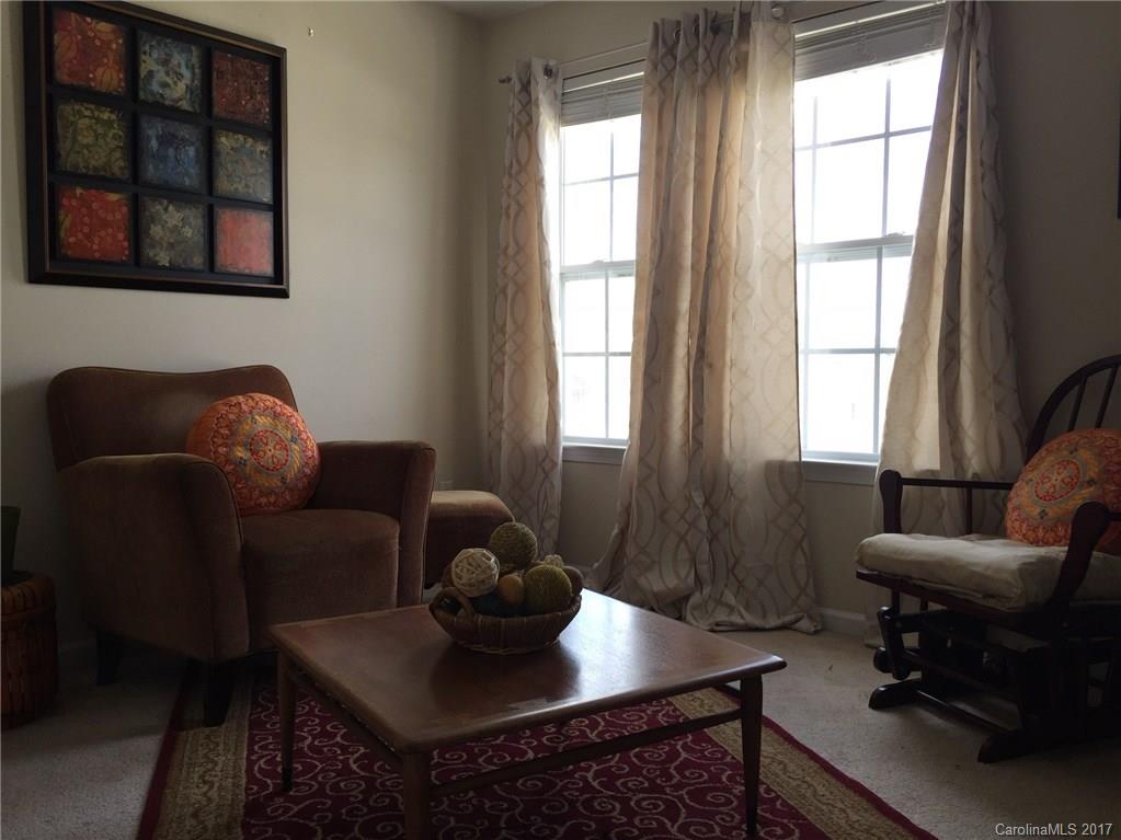 Ridge Pointe - Residential