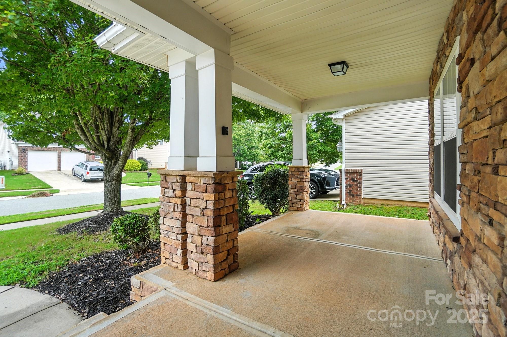 118 Glade Valley Avenue