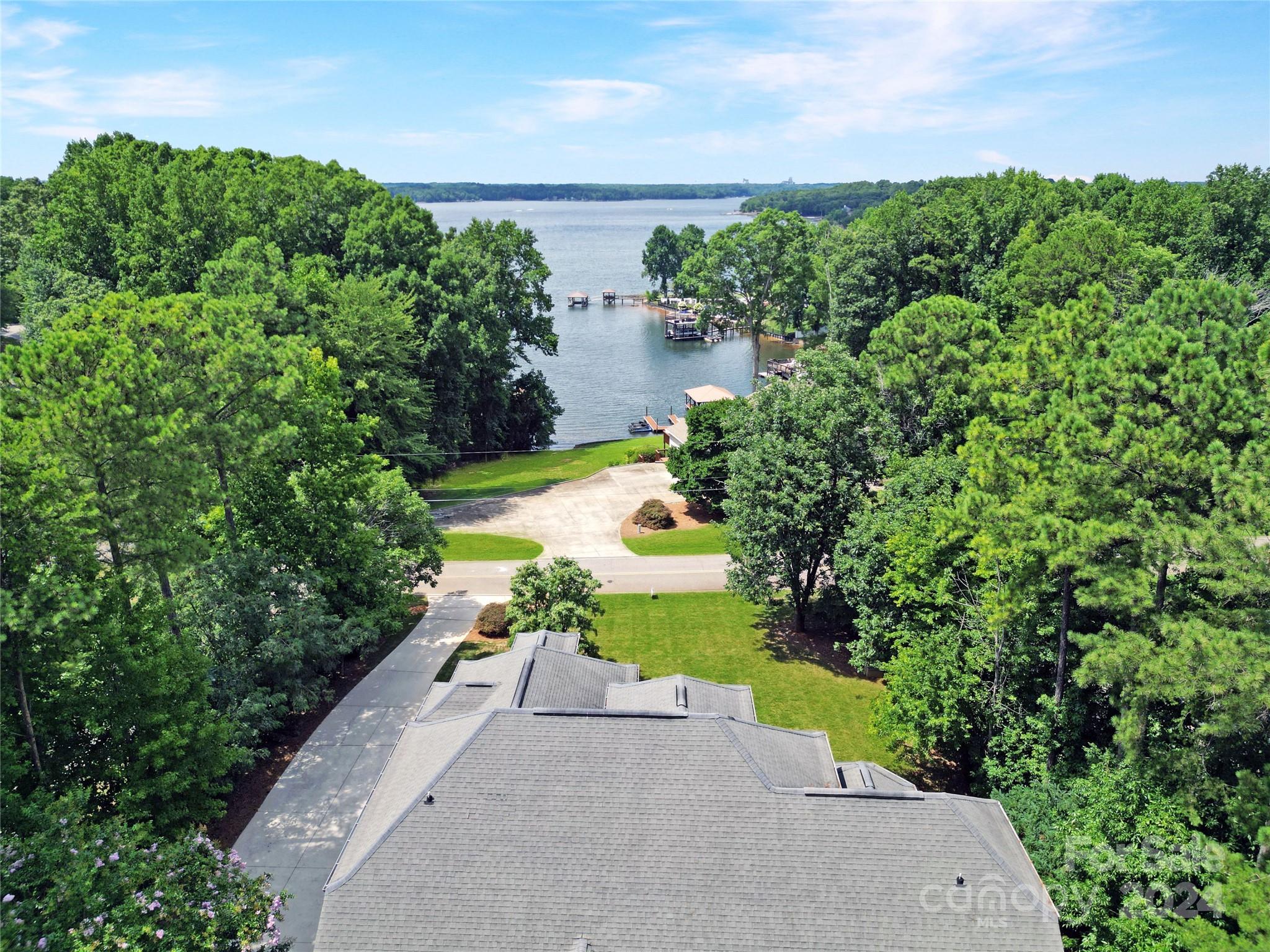 Watertree Landing - Residential