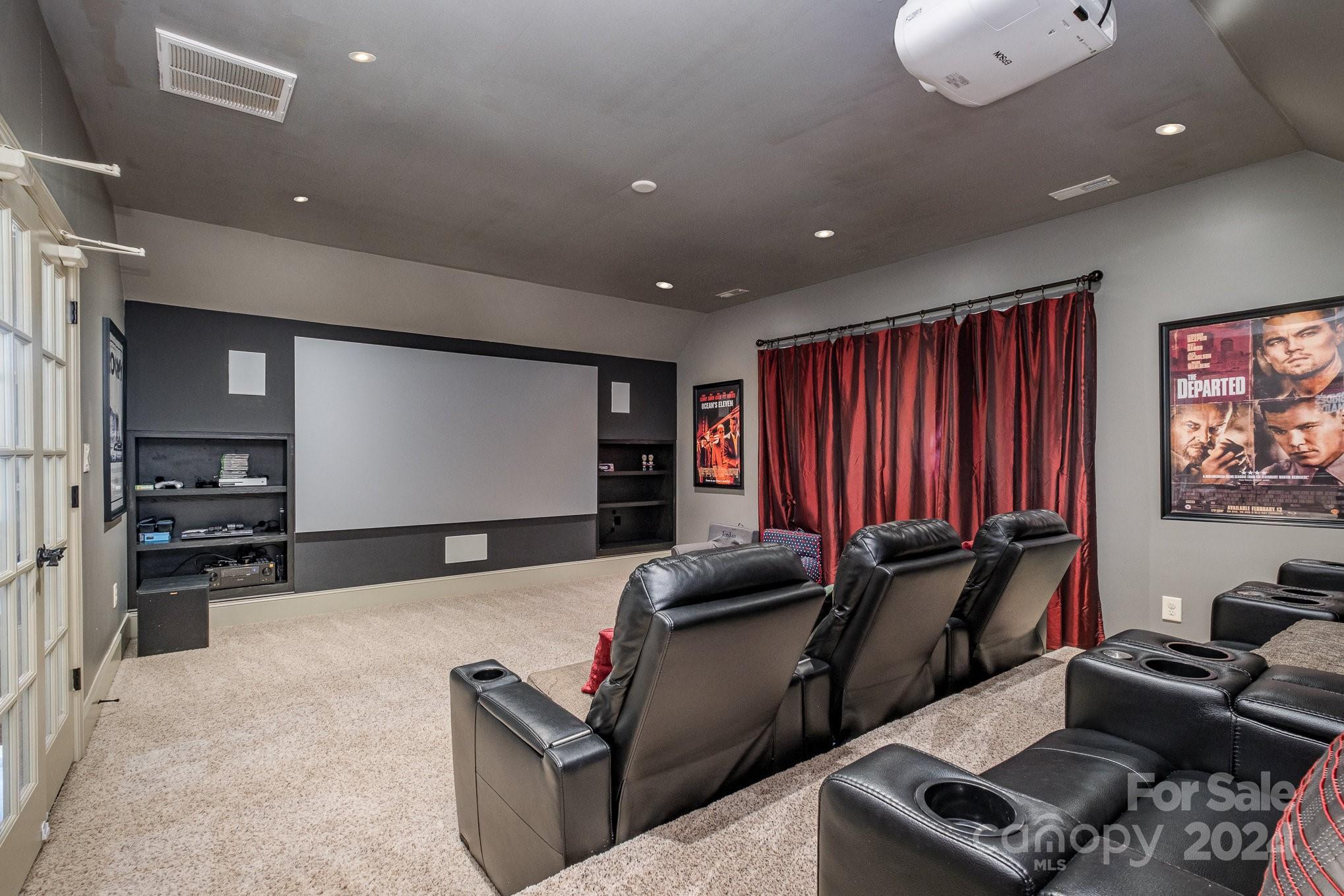 Watertree Landing - Residential