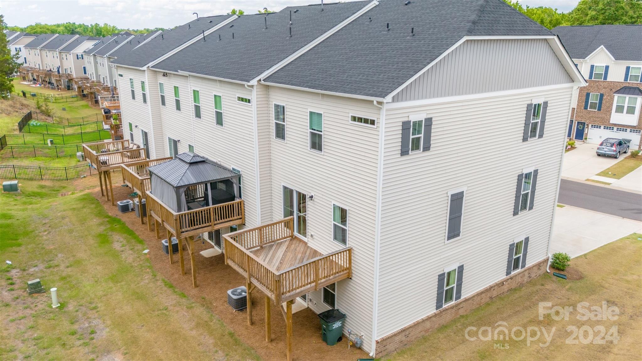 Grantham Place - Residential