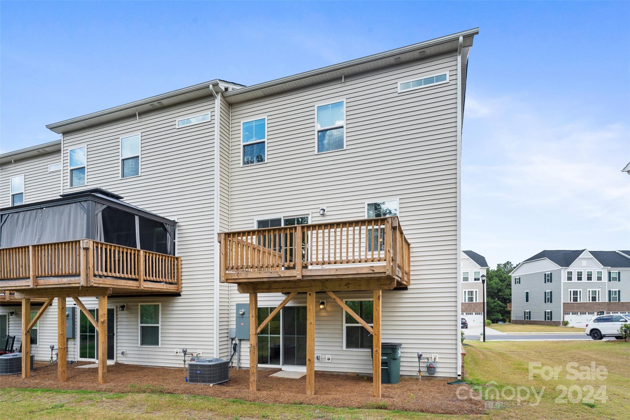 Grantham Place - Residential