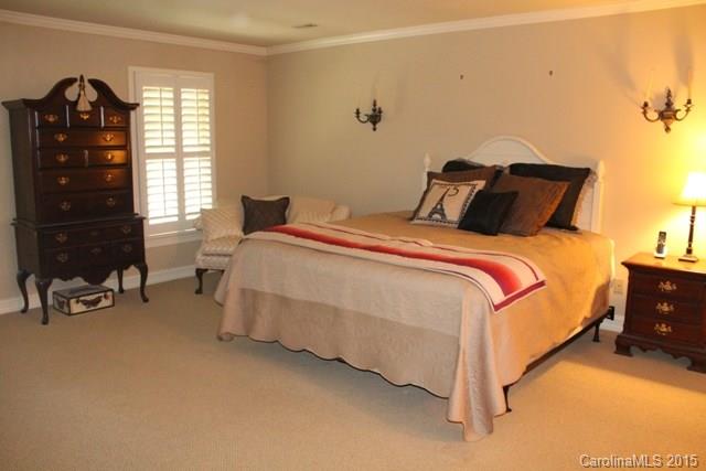 Meadow Lakes II - Residential