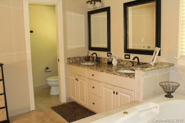 Meadow Lakes II - Residential