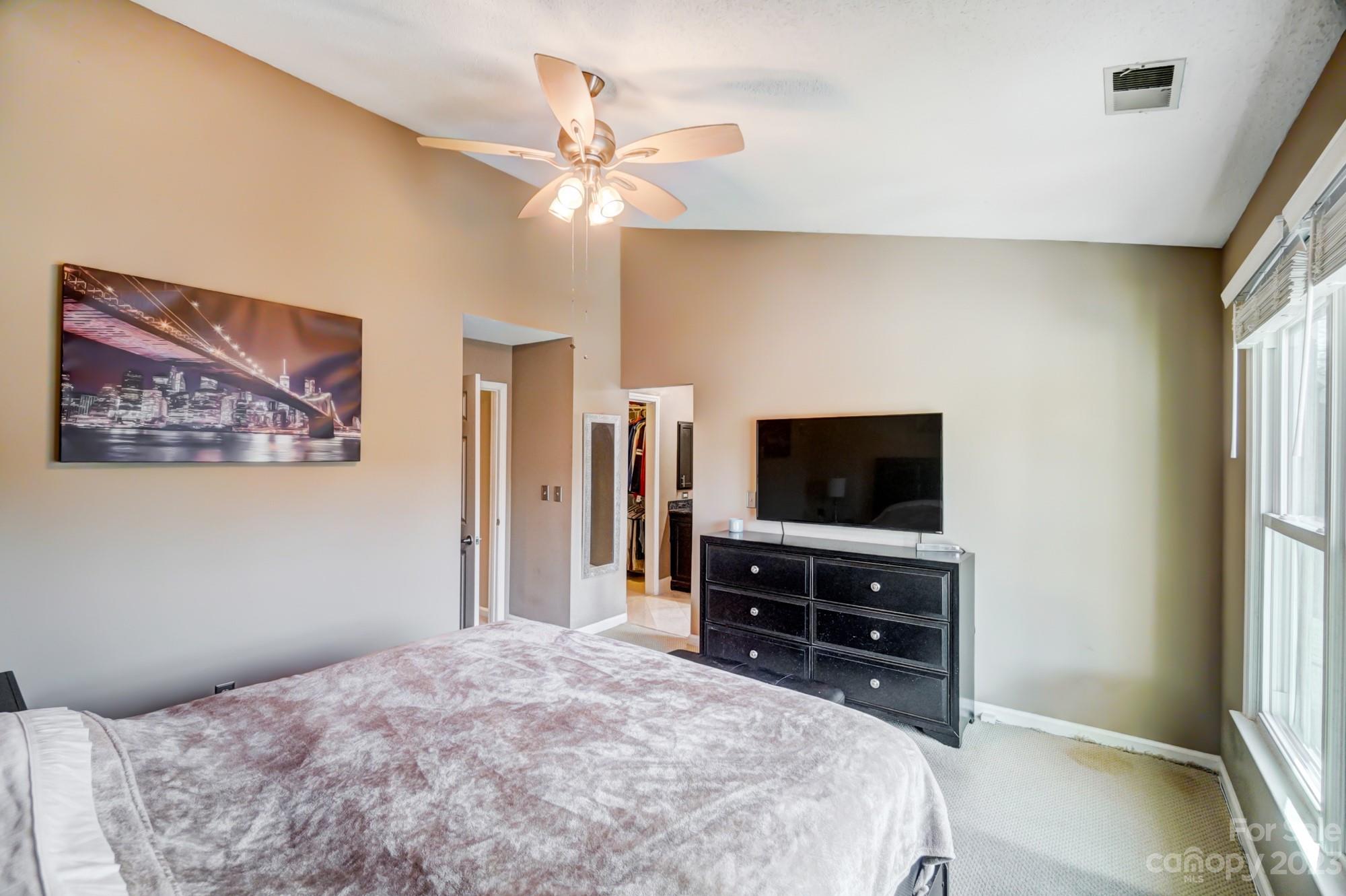 Gates At Quail Hollow - Residential