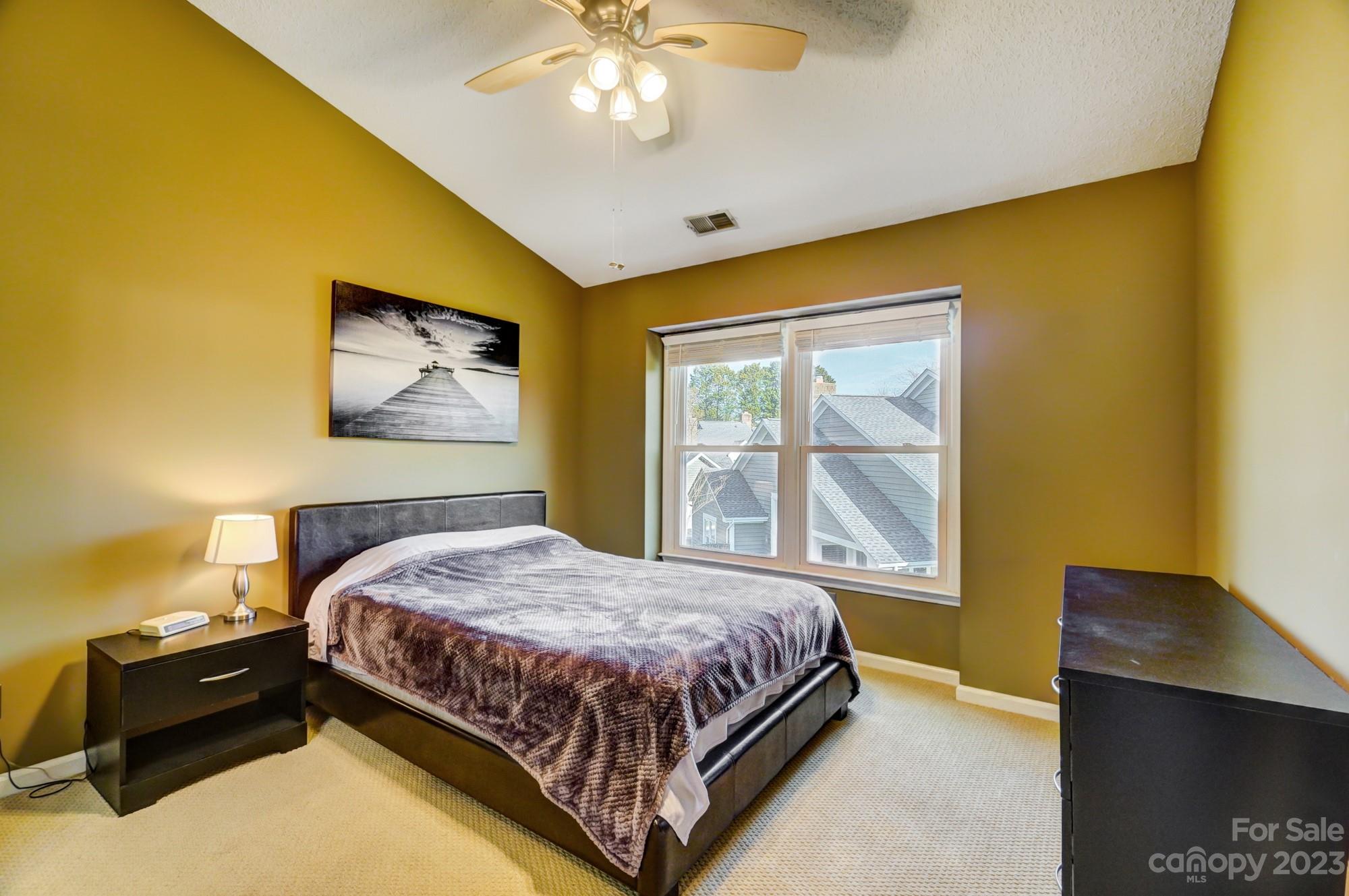 Gates At Quail Hollow - Residential