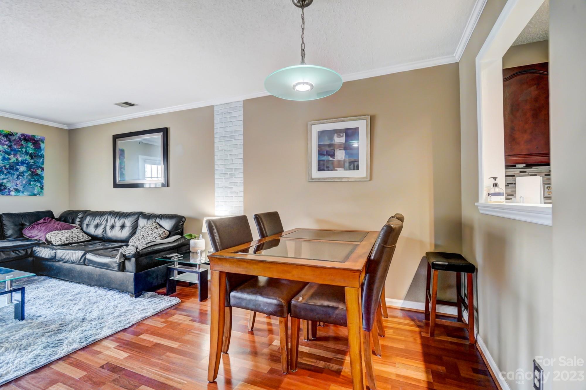 Gates At Quail Hollow - Residential