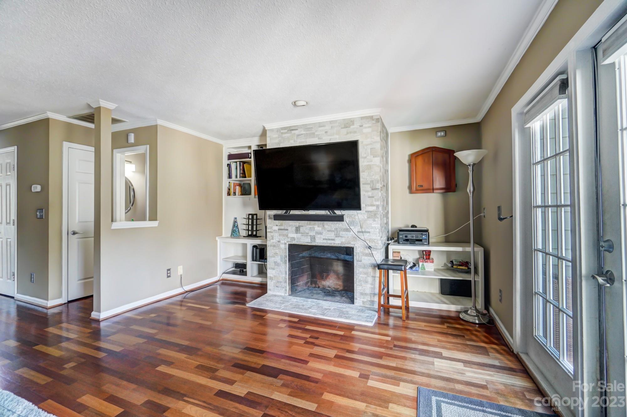 Gates At Quail Hollow - Residential