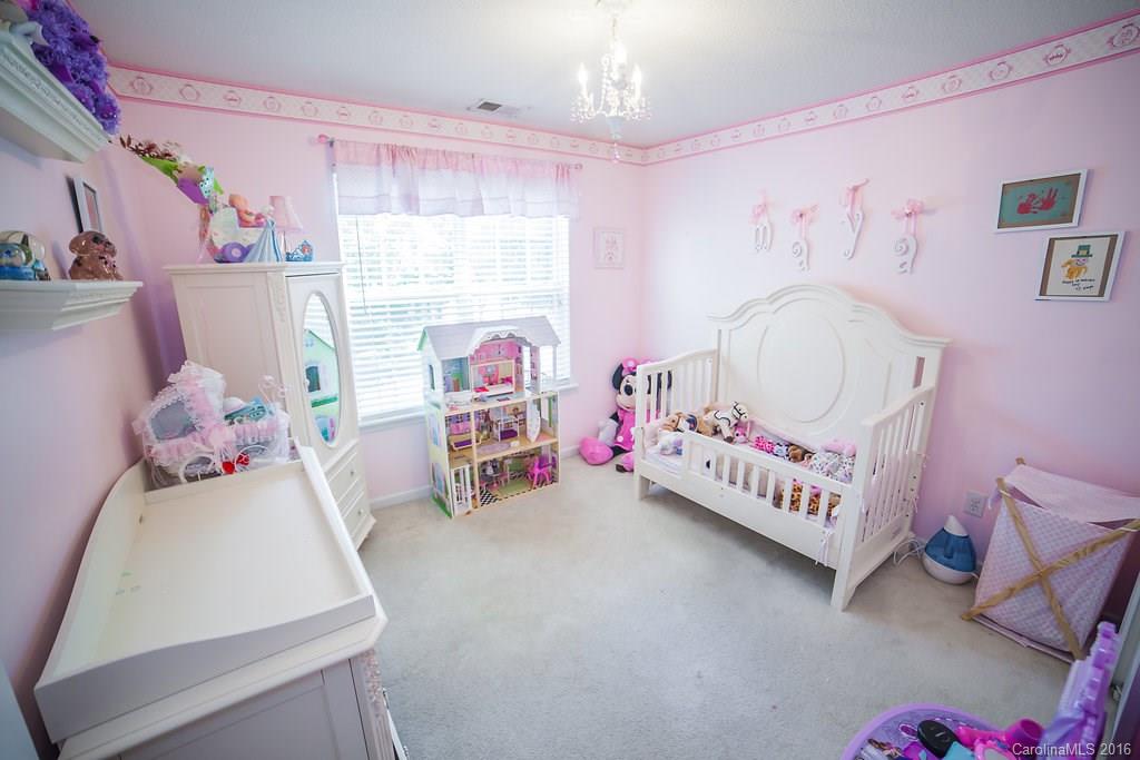 Tyler Woods - Residential