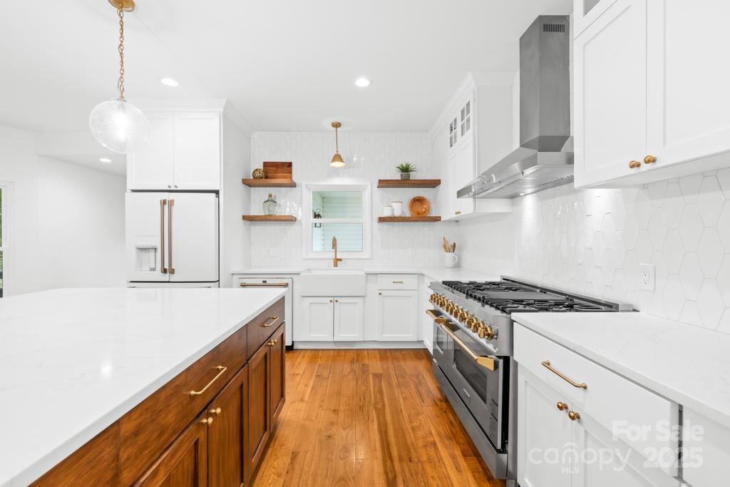 Larkin Sloan Estates - Residential