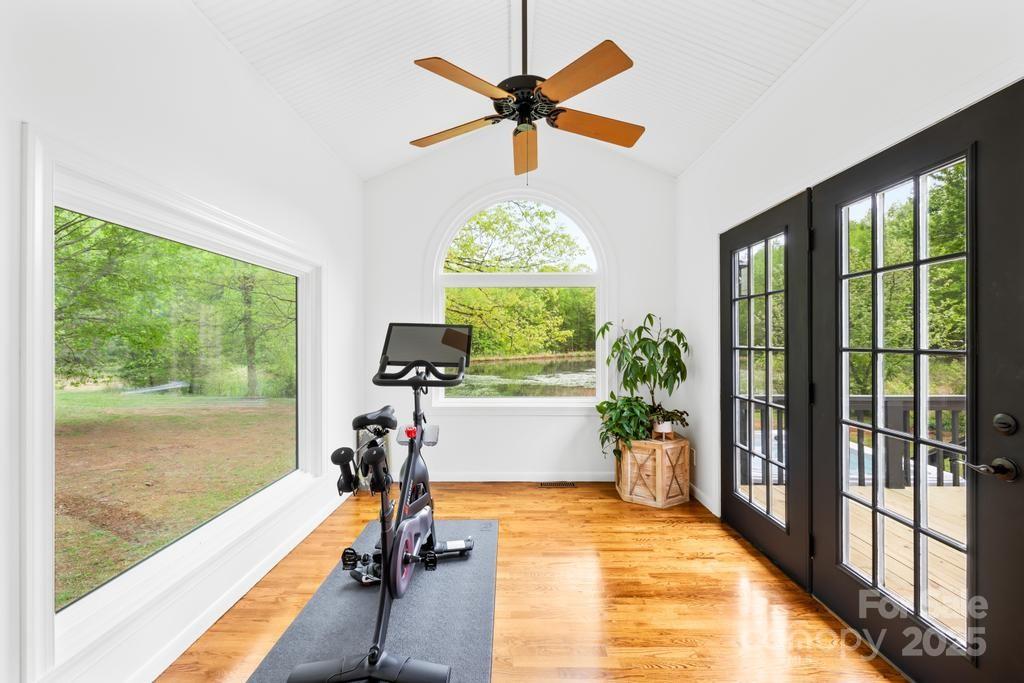 Larkin Sloan Estates - Residential