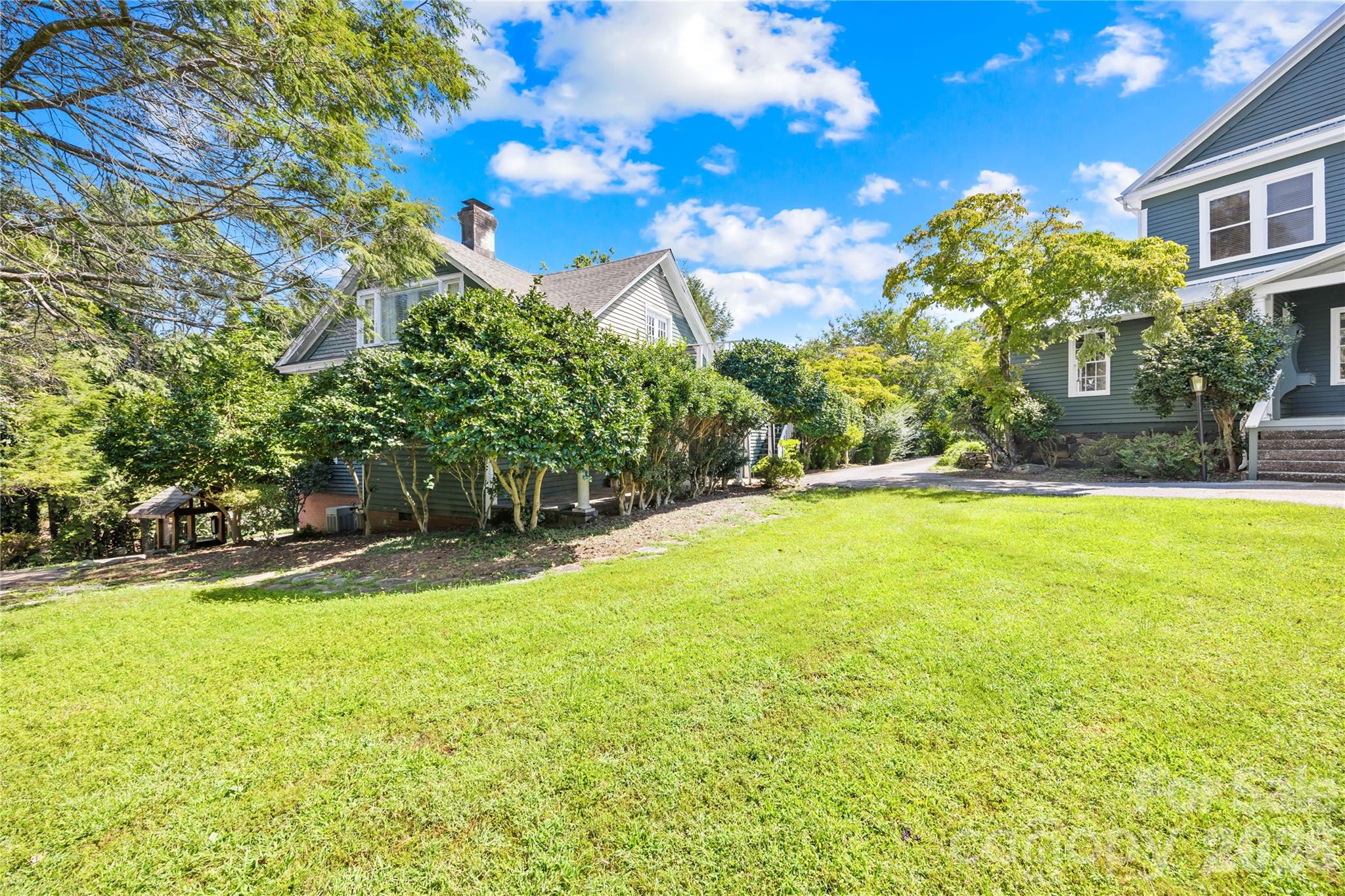 85 Pinecrest Lane